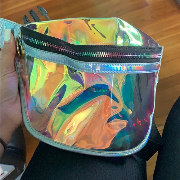 Fashion Nova Handbags - NEVER WORN FANNY PACK Fashion Nova Handbags - NEVER WORN FANNY PACK